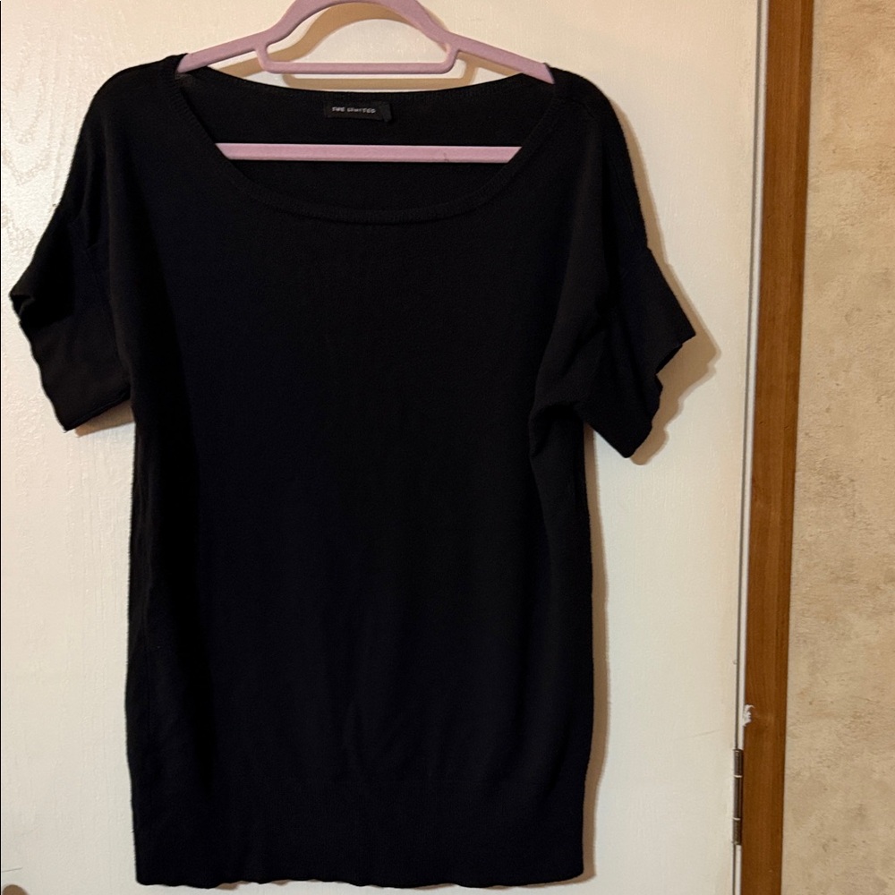 The Limited Classic Black Women's Top